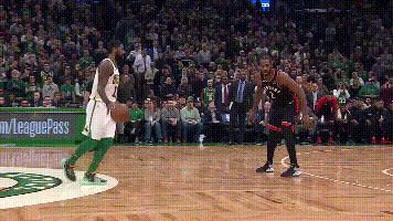 凯尔：我们自己设定了高标准，德国杯出局后我们必须面对批评（凯尔：高标准由我们自定，德国杯出局后理应接受质疑）